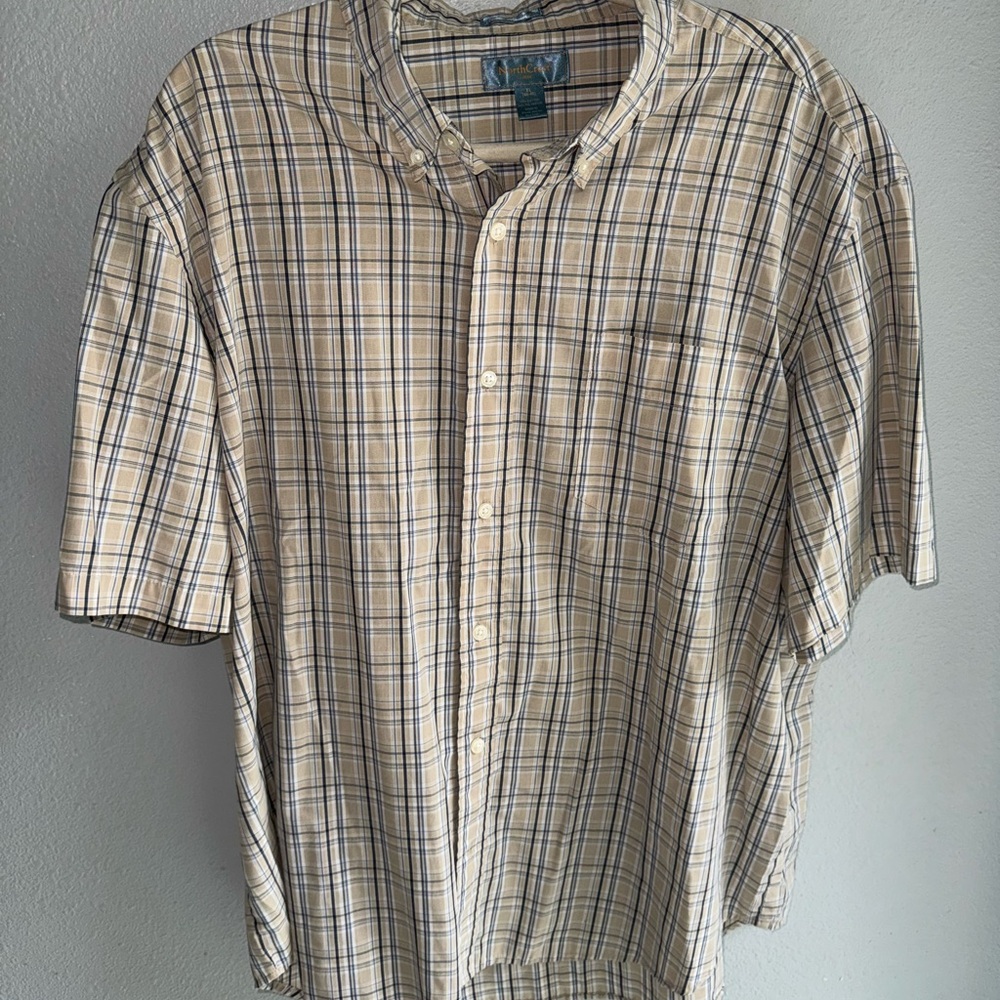 Northcrest Cream and Blue Casual Button Down Shirt